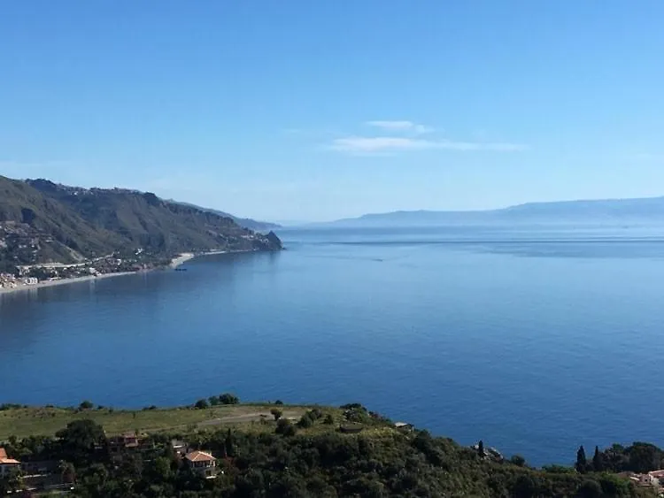***  Blue Sky House Bed & Breakfast Taormina Italy