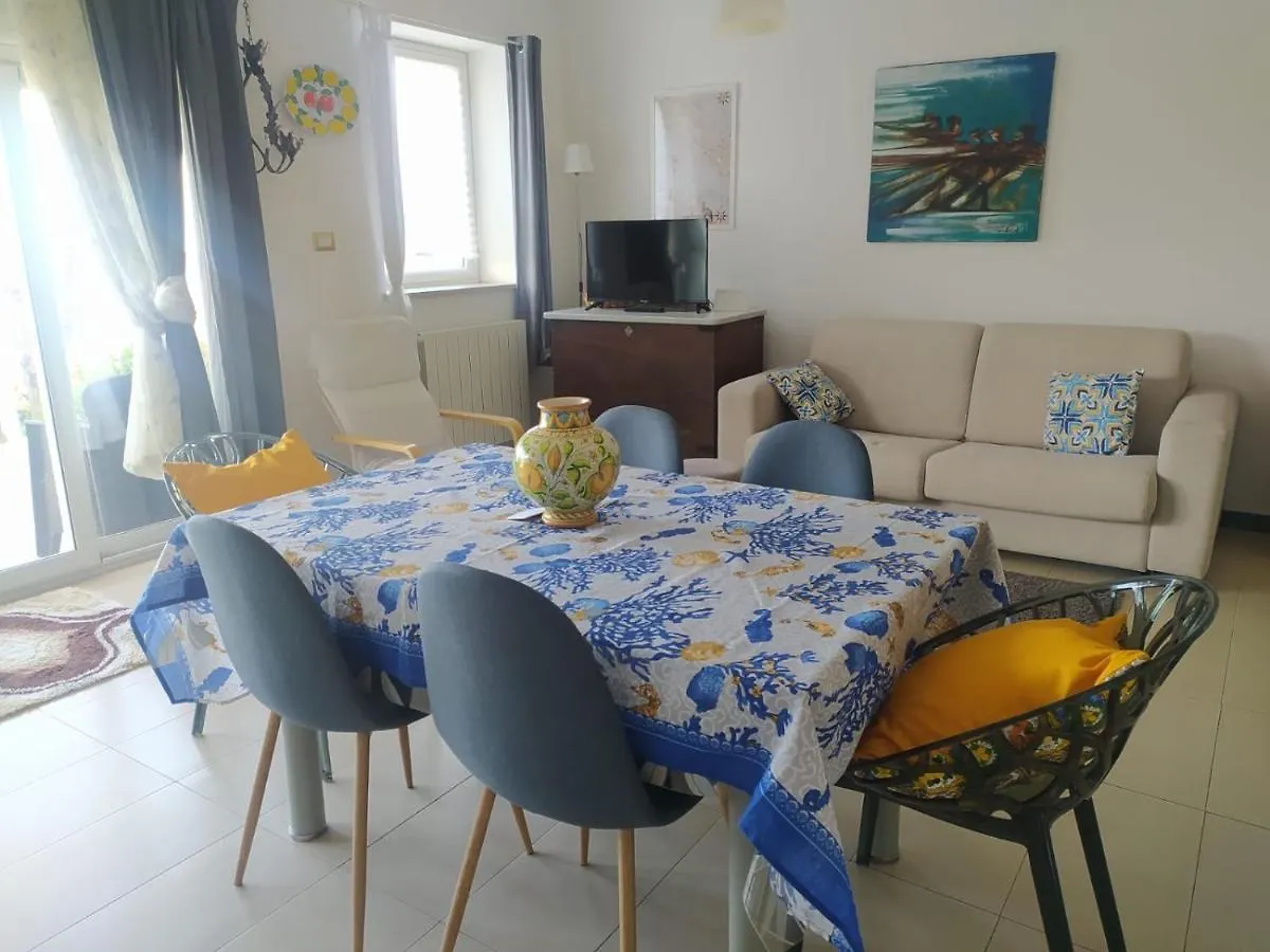 Blue Sky House Bed & Breakfast Taormina Italy