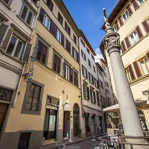 Hotel Ferretti **