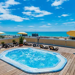 Victoria 3*, Bibione Italien